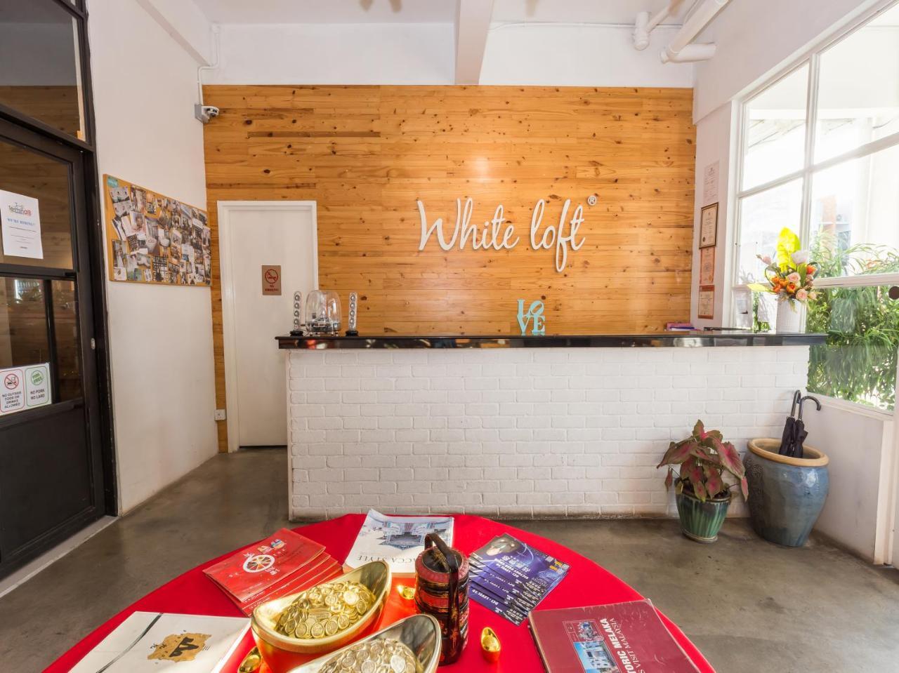 White Loft Hotel Malacca Bagian luar foto